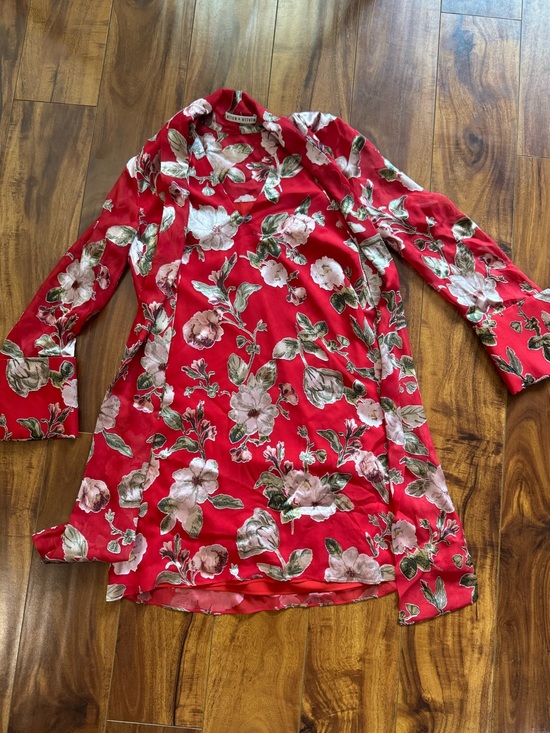 Alice + Olivia Dresses & Skirts - Alice + Olivia  Red Floral Long-Sleeve Dress